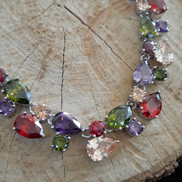 Mesmerizing Multi-Stone Silver Set - Picture 7 of 10